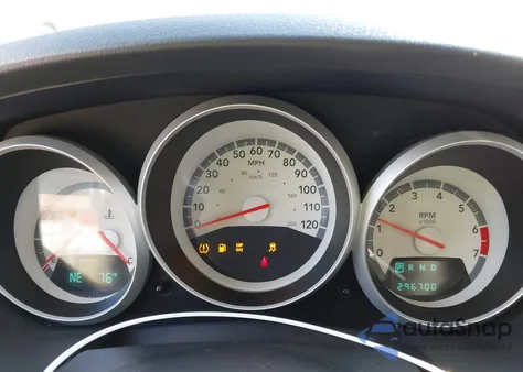 2008 Dodge Grand Caravan Sxt z USA, uszkodzony, nr VIN 2D8HN54P38R685381